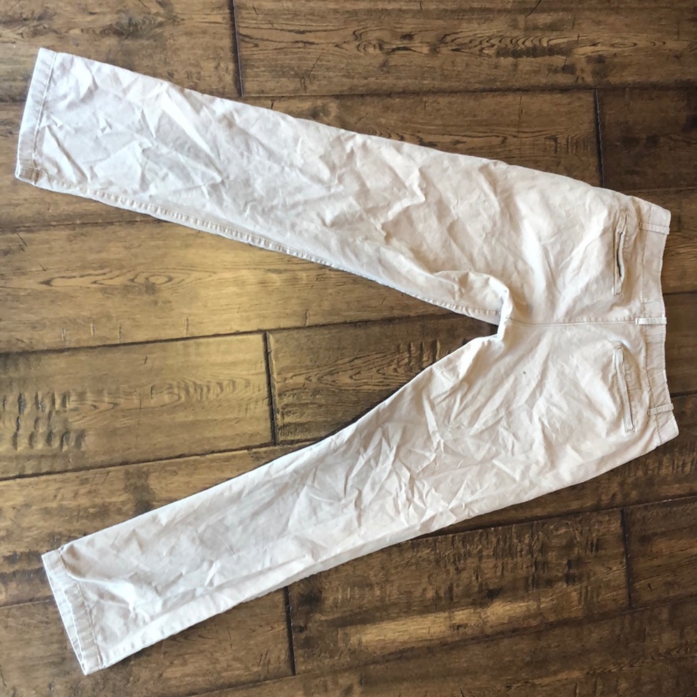 Gap khakis